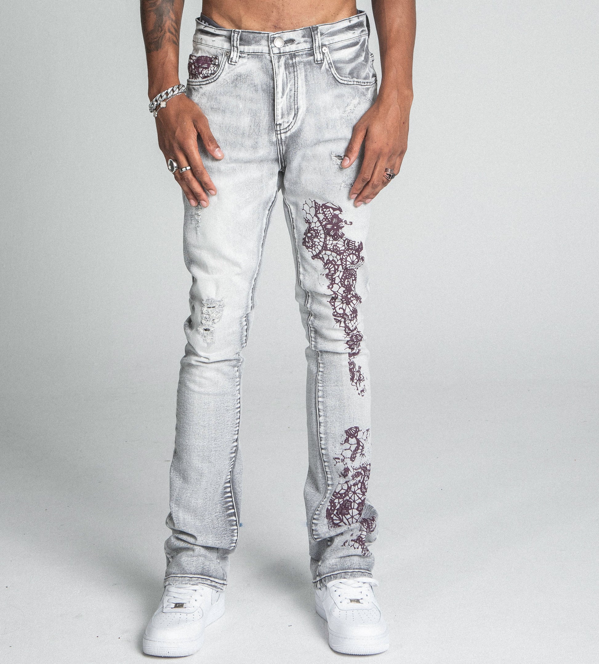 Lace Faded Slim Fit Stone Wash Jeans