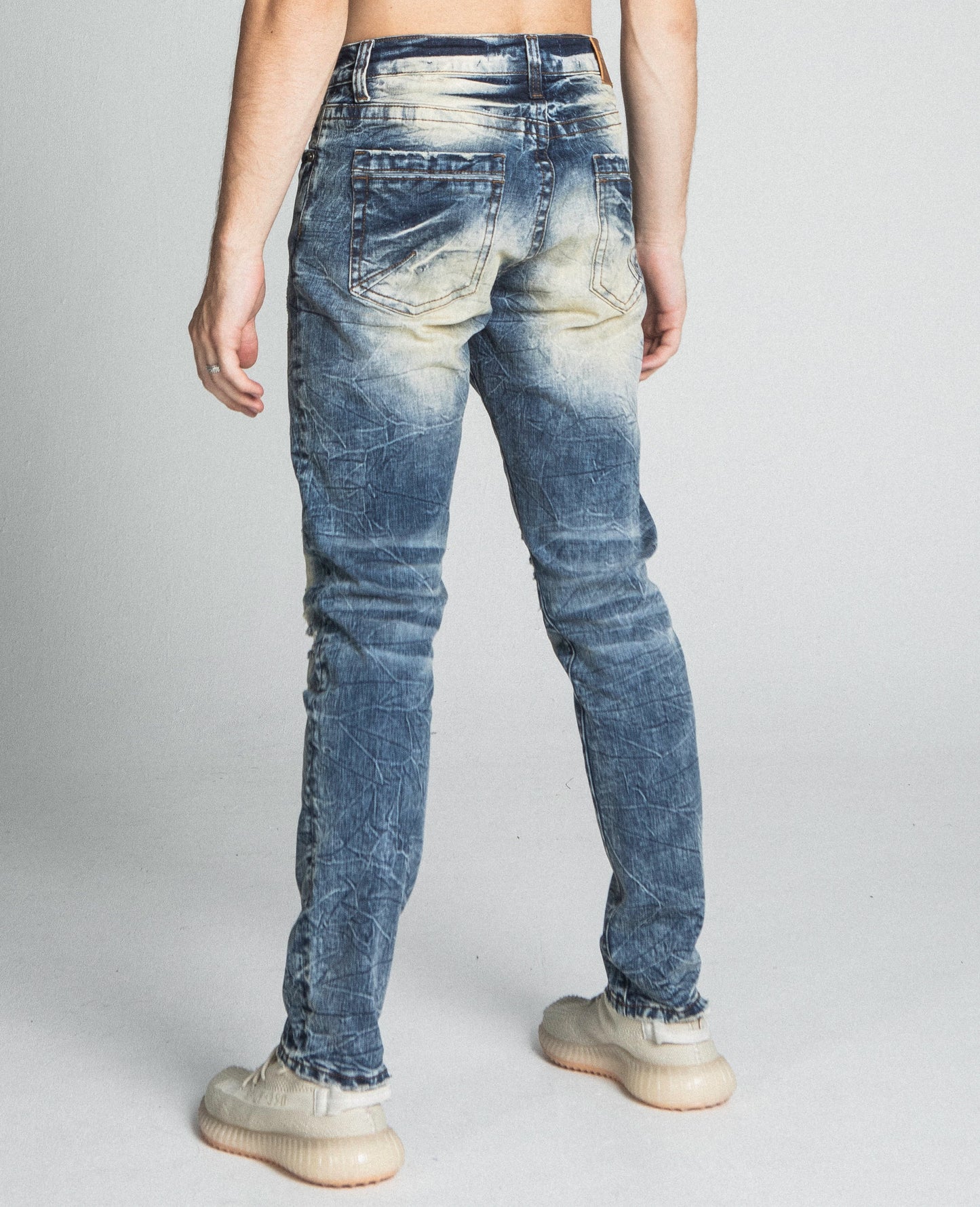 RIPPED VINTAGE SLIM JEANS