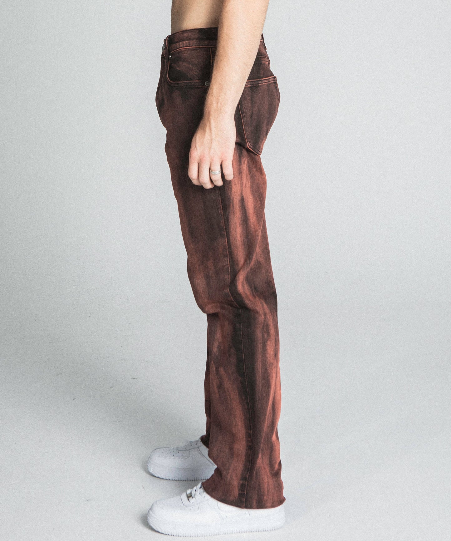 BROWN WASHED STRAIGHT JEANS