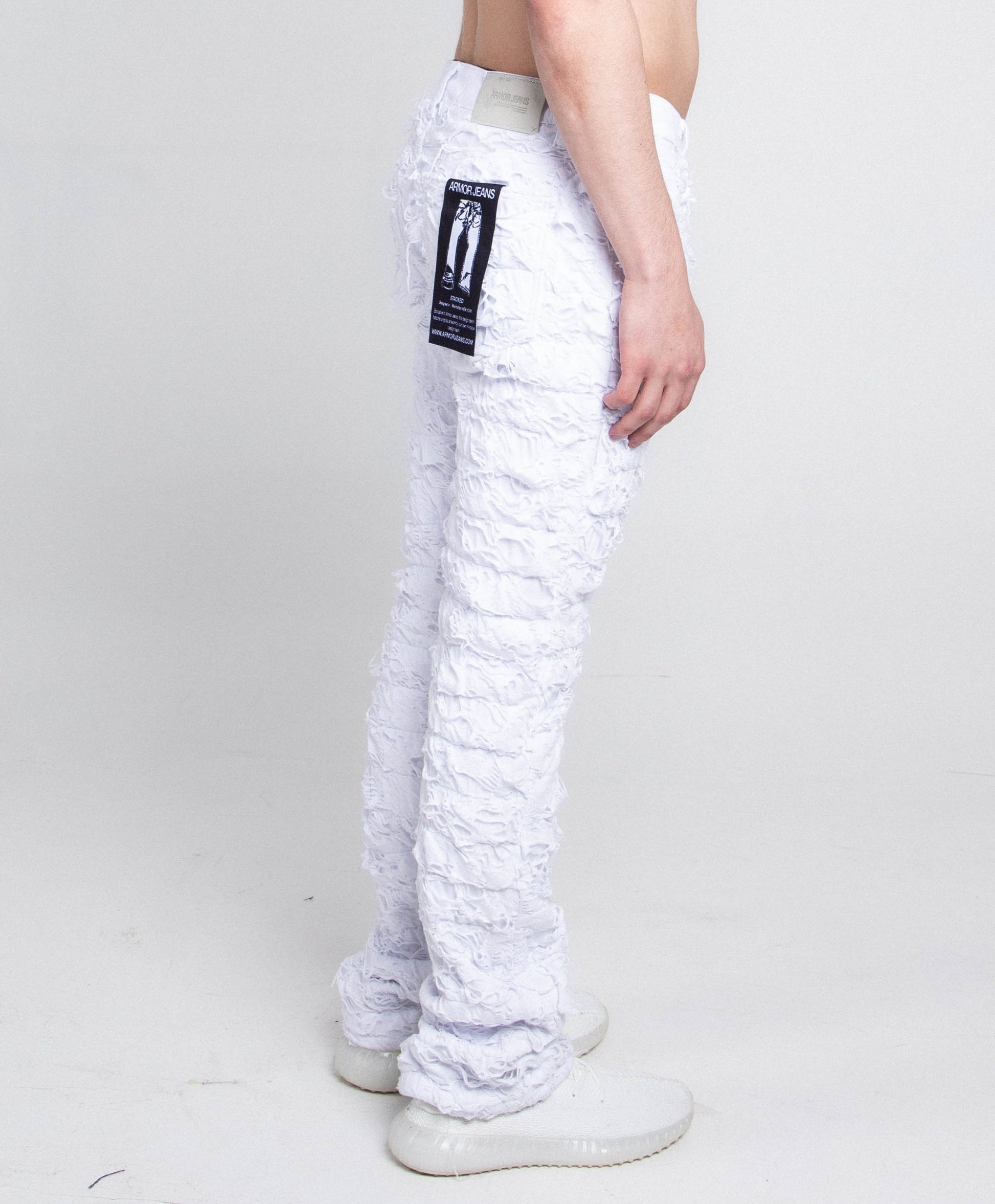 White Freyed Relaxed Fit Jeans
