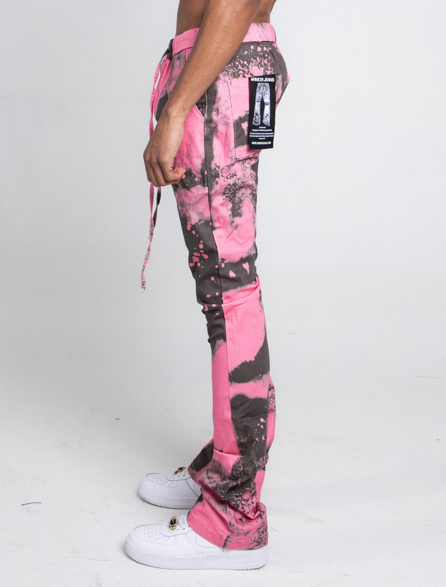 COLOR DYE LOOSE JEANS