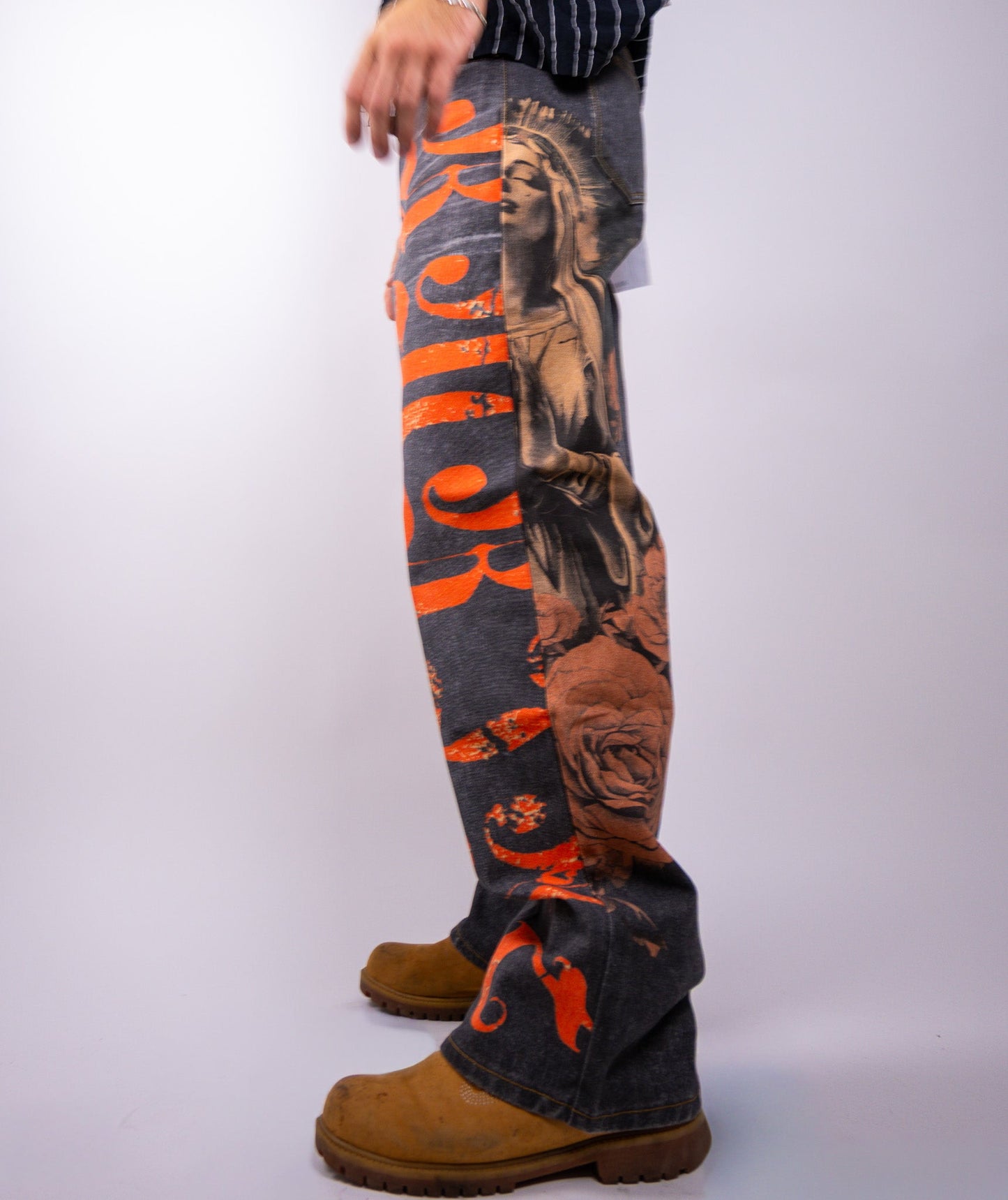Graphic Printed Baggy Jeans