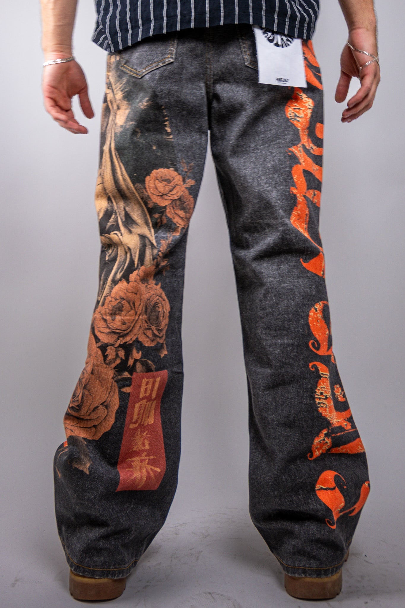Graphic Printed Baggy Jeans