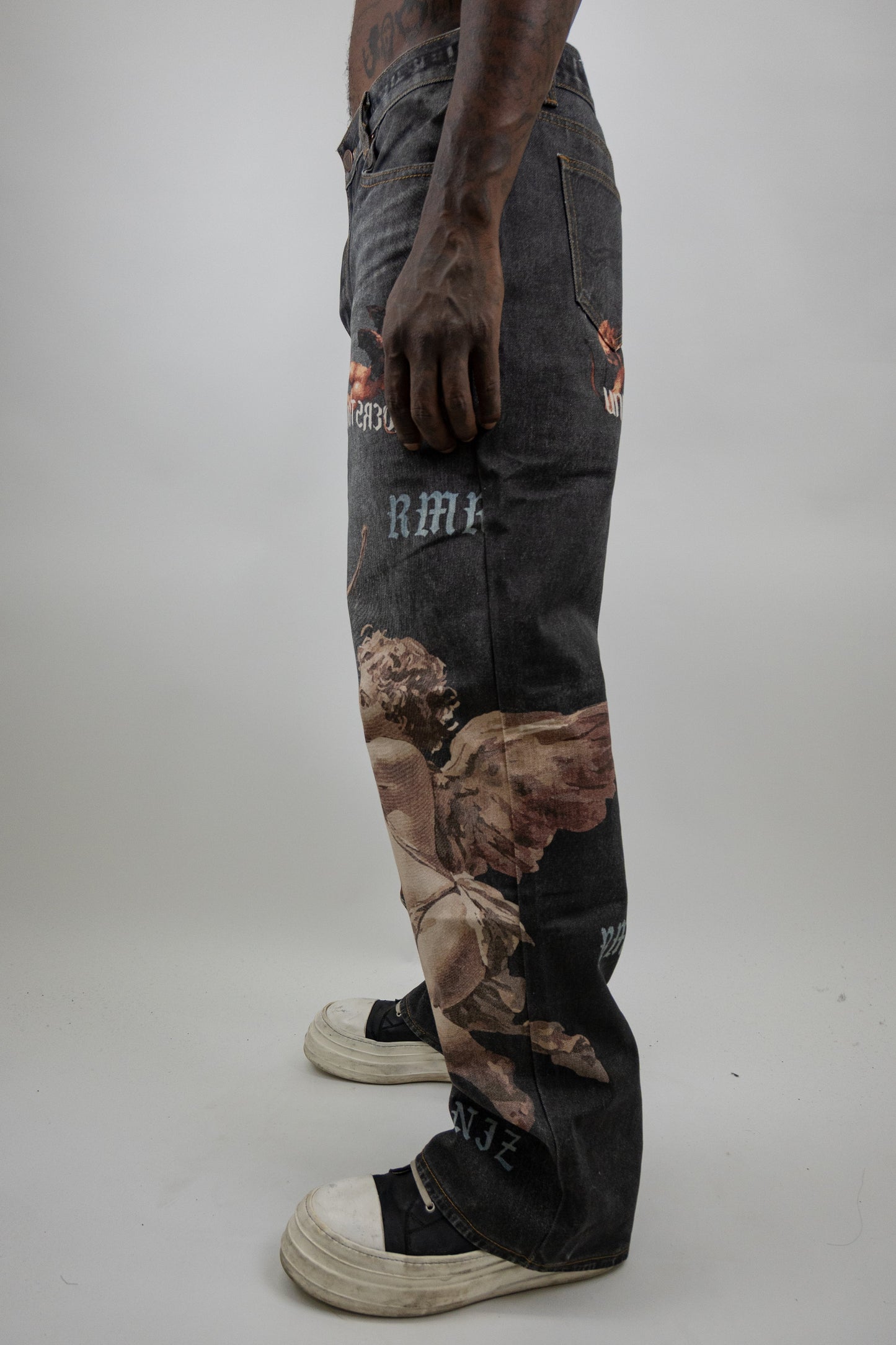 Graphic Printed Baggy Jeans