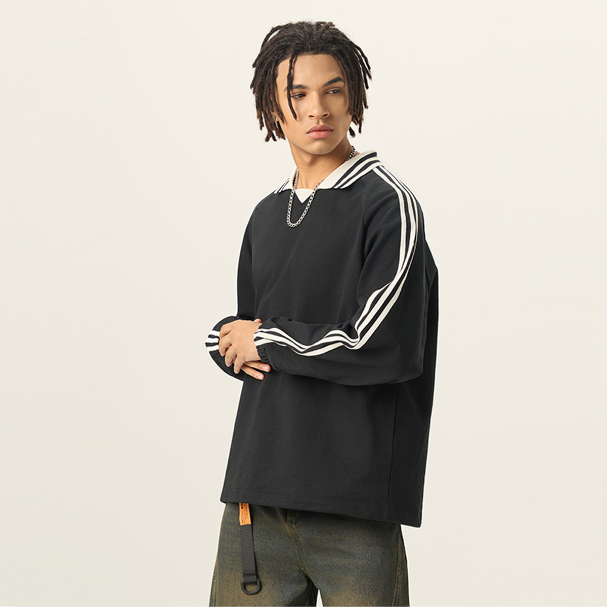 Loose-Fit Heavyweight Contrast Collar Sweatshirt