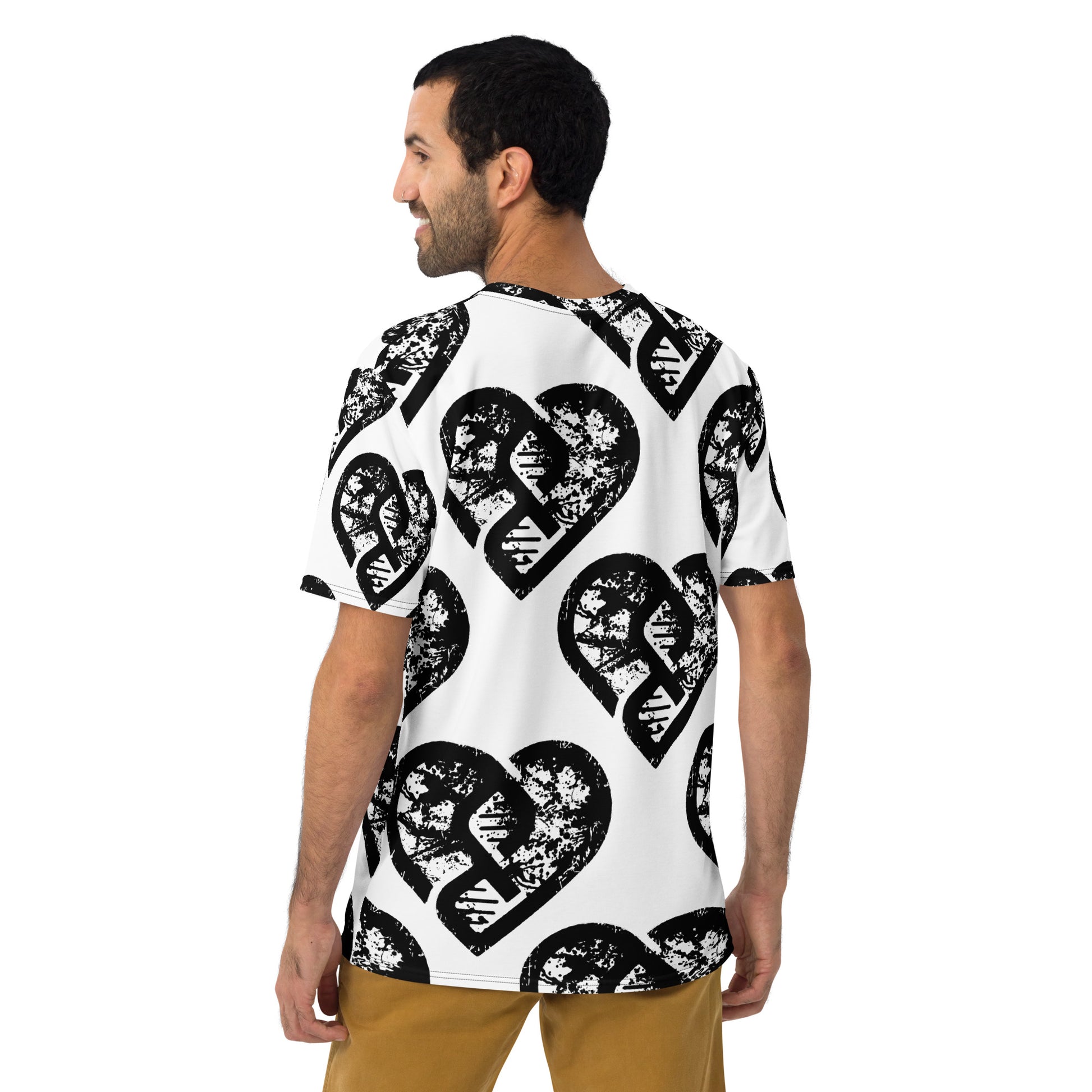 Heart Pattern Shirt (Grunge White)