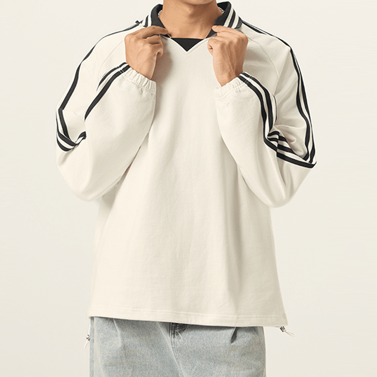 Loose-Fit Heavyweight Contrast Collar Sweatshirt